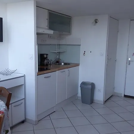 Bright Duplex With Magnificent Sea View * Saint-Mandrier-sur-Mer